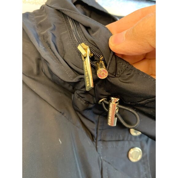 Michael Kors Black Hood Coat L Gold Zip Rain Wind Transition RR10487 Mid EUC - Picture 14 of 16